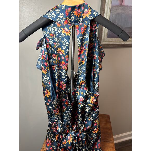 Karlie Brand Dress trendy, party bridal shower 
Navy base with floral Large - Picture 3 of 9